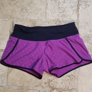 Women's Lululemon shorts 6